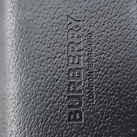 Burberry Gold Frame Sunglasses with Black Gradient Lenses - Picture 7 of 9